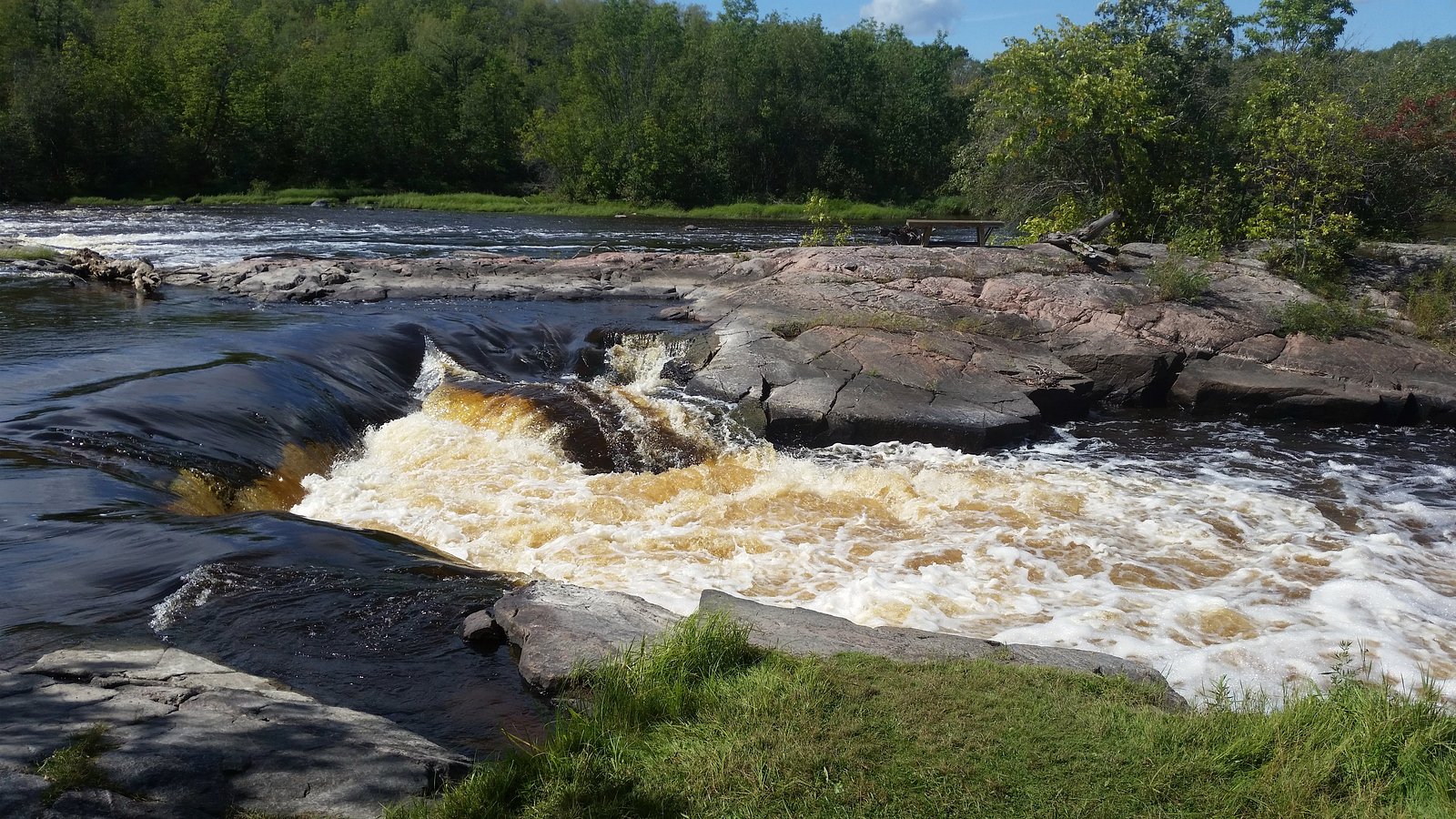 Whitemouth Falls waterfall