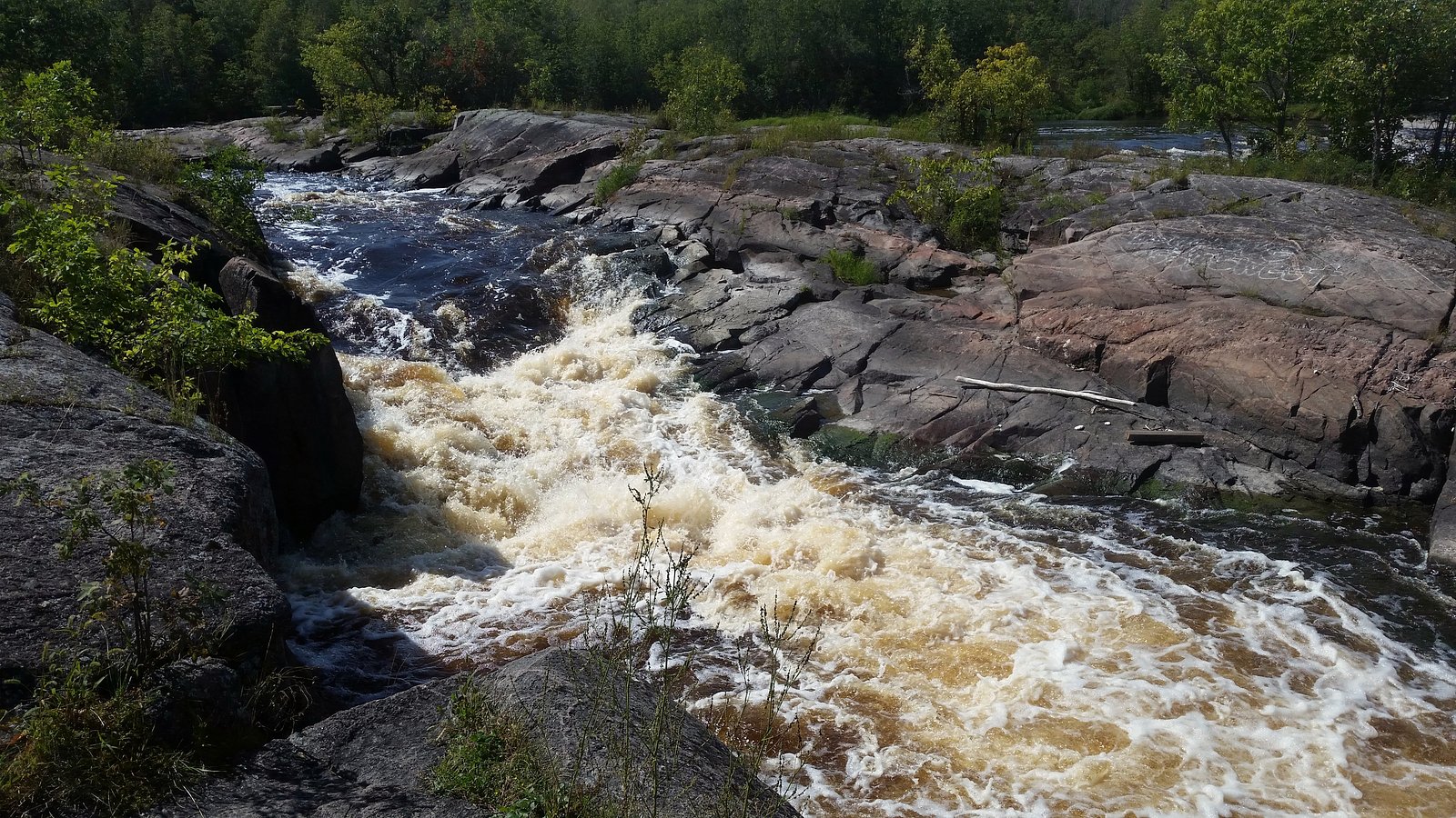 Whitemouth Falls waterfall