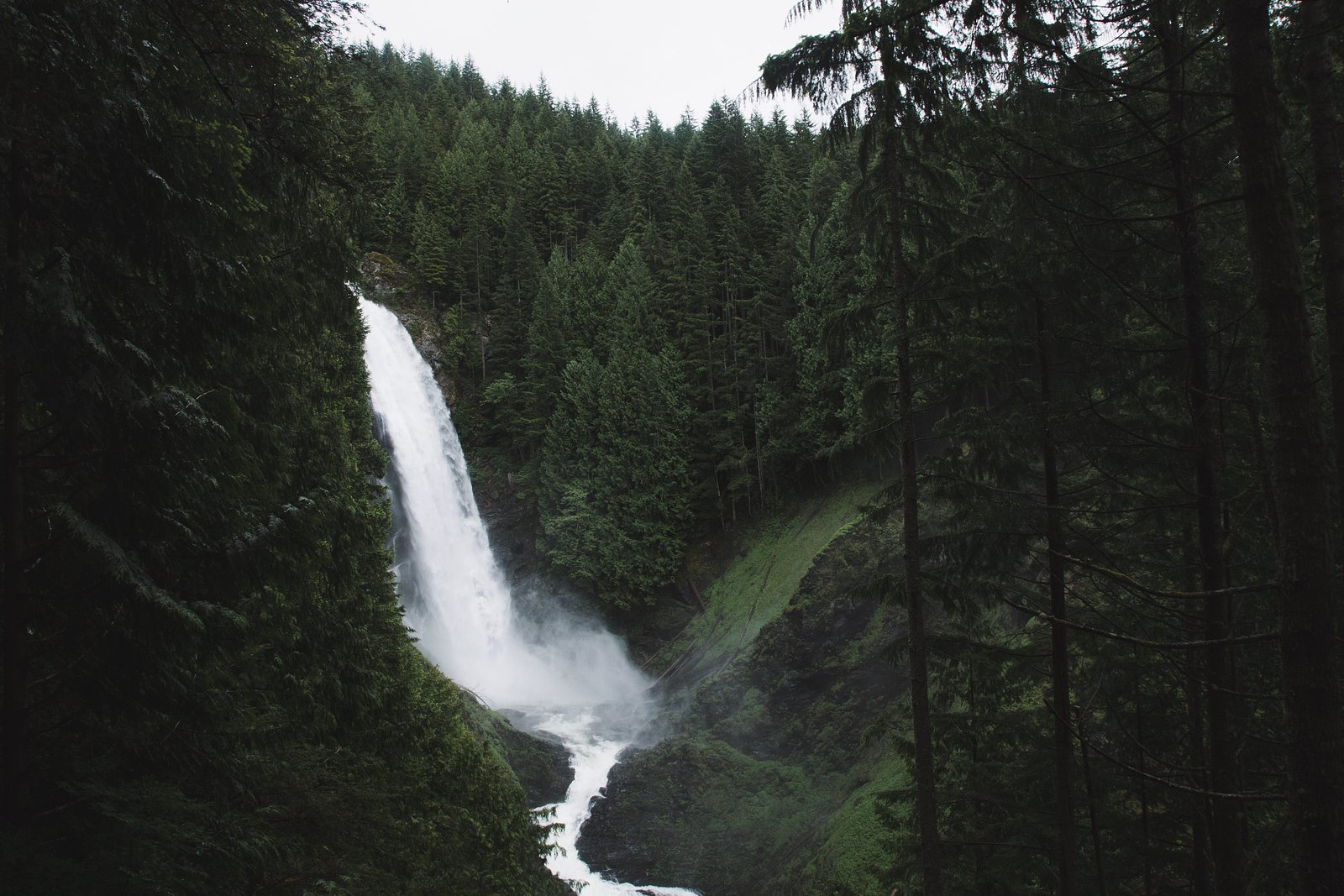 Wallace Falls waterfall
