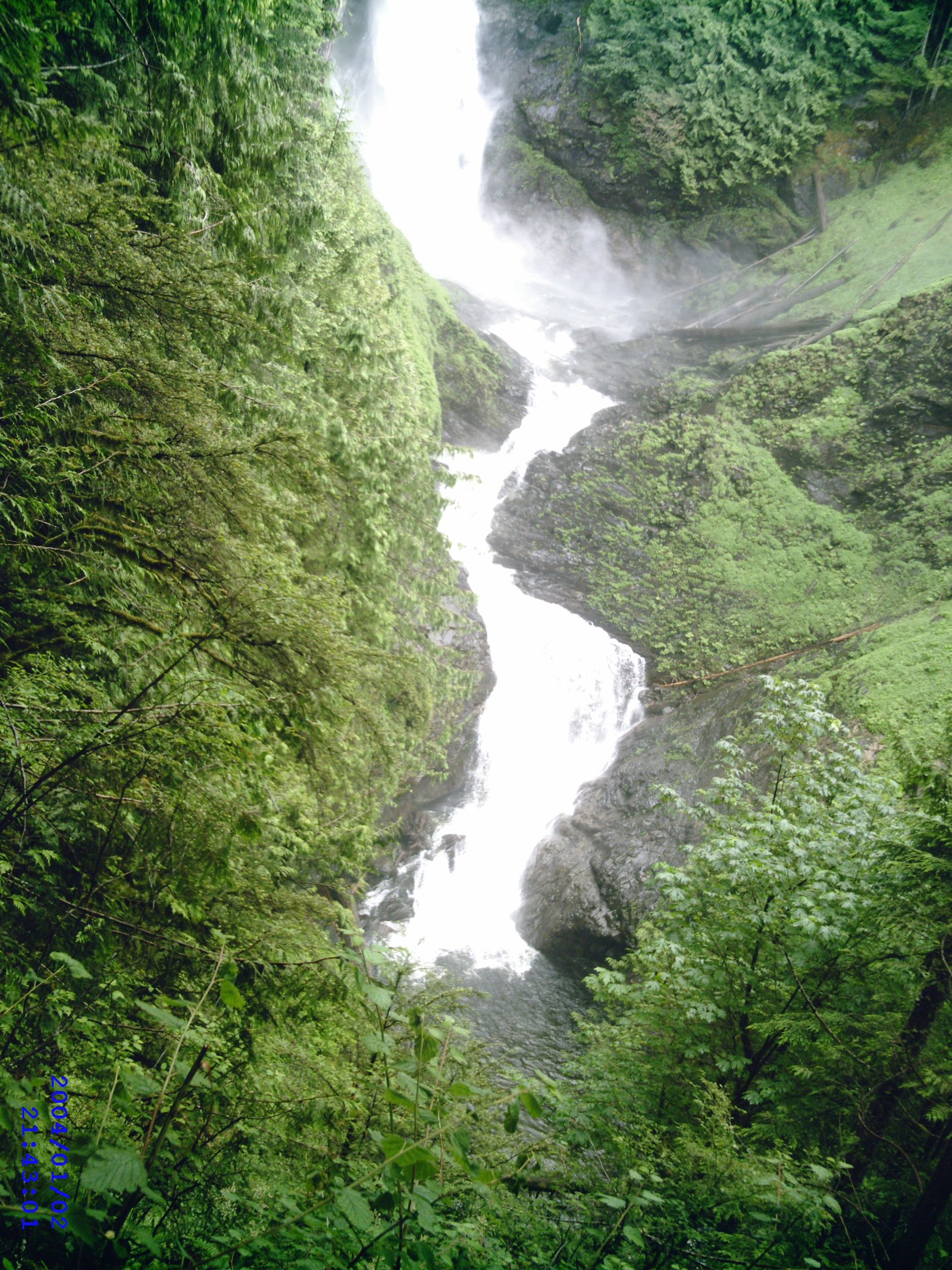 Wallace Falls waterfall