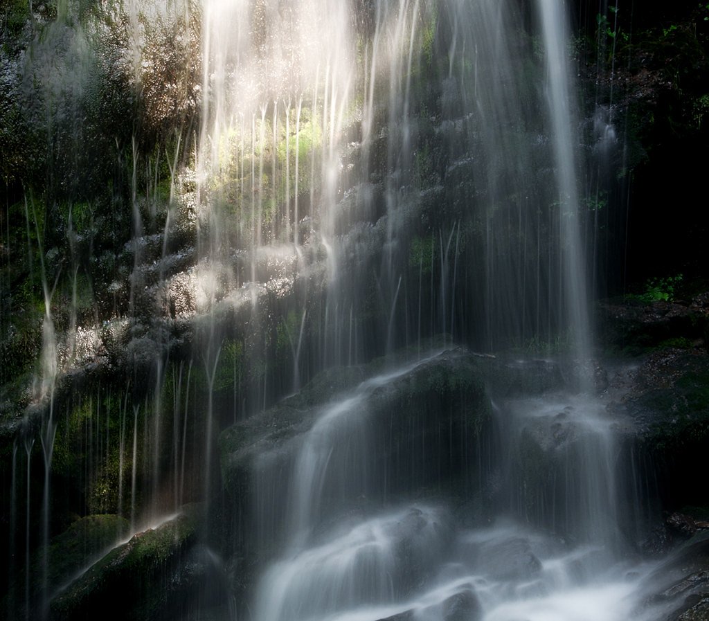 Fuller Falls waterfall