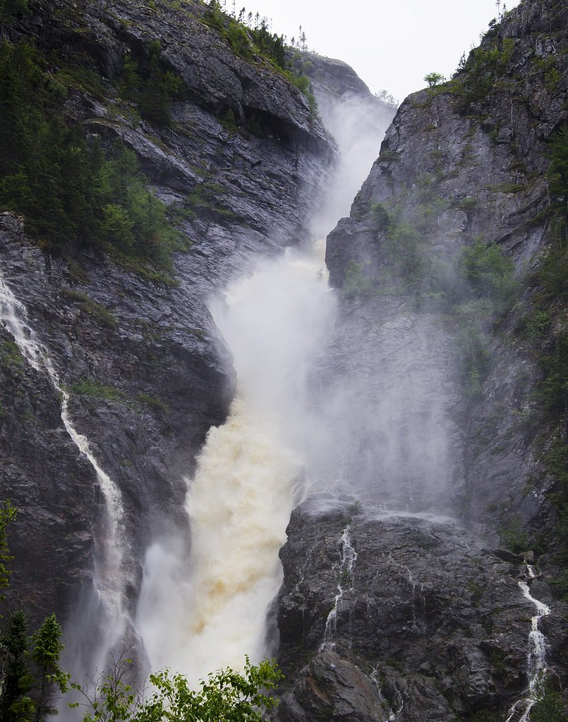 Rattling Brook Falls waterfall