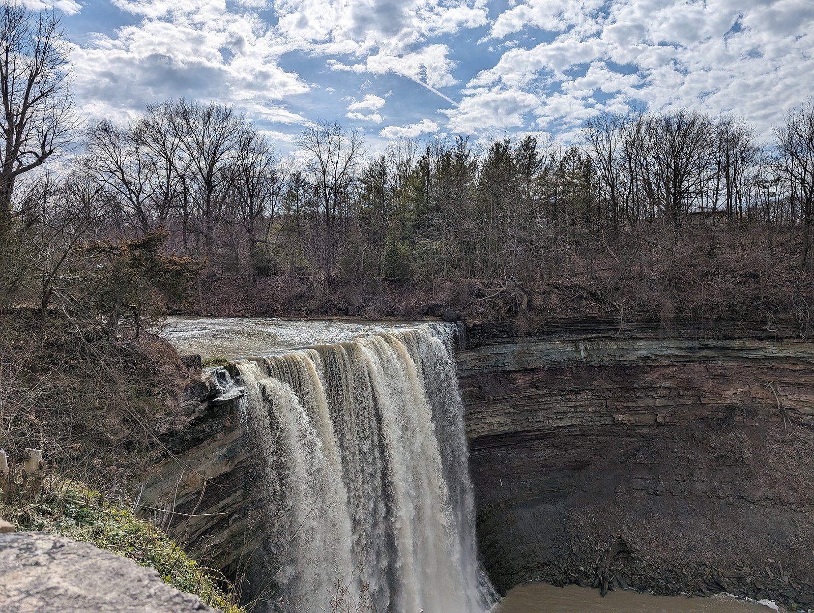 Lower Ball's Falls waterfall
