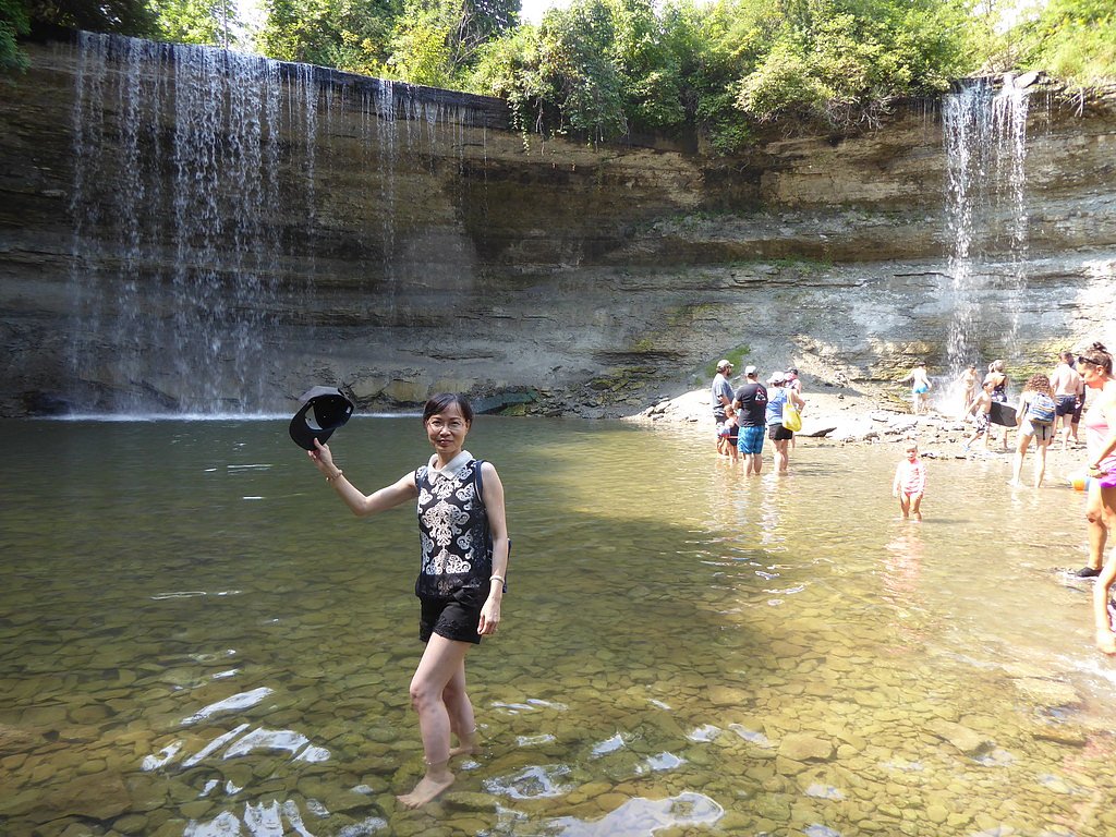 Bridal Veil Falls waterfall