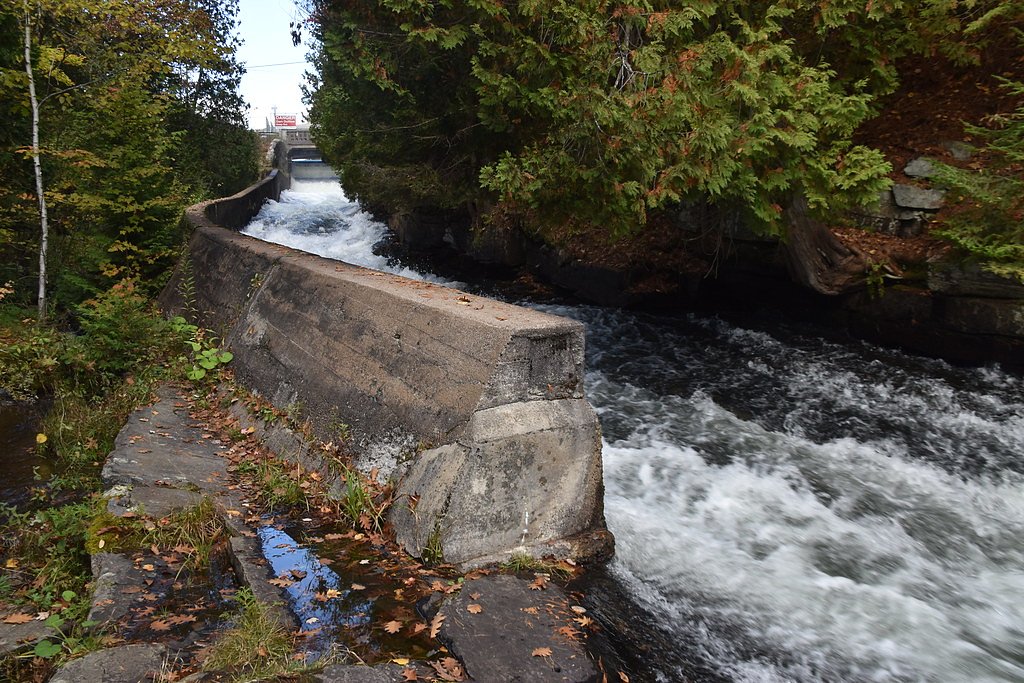 Buttermilk Falls waterfall