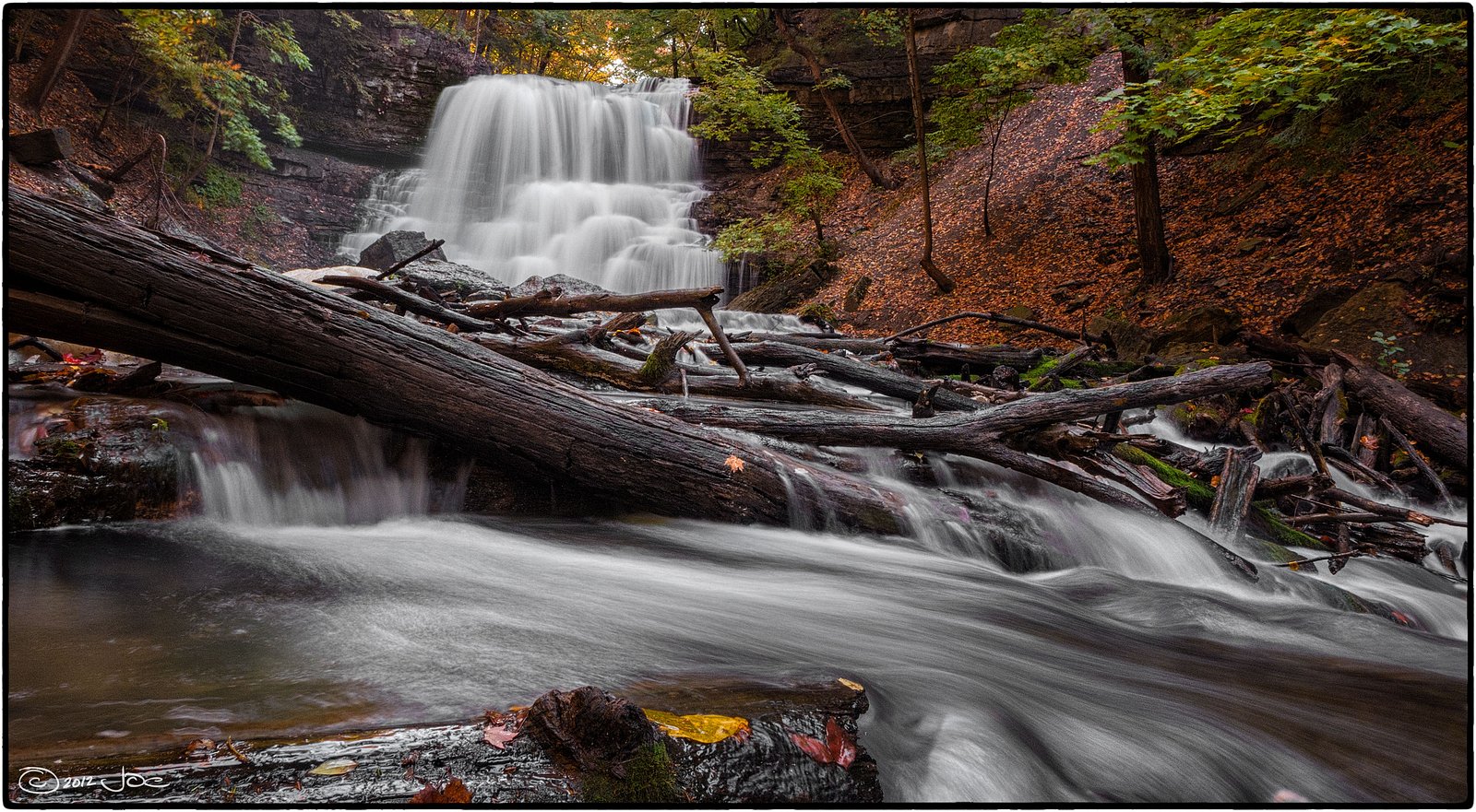 Lower Decew Falls waterfall