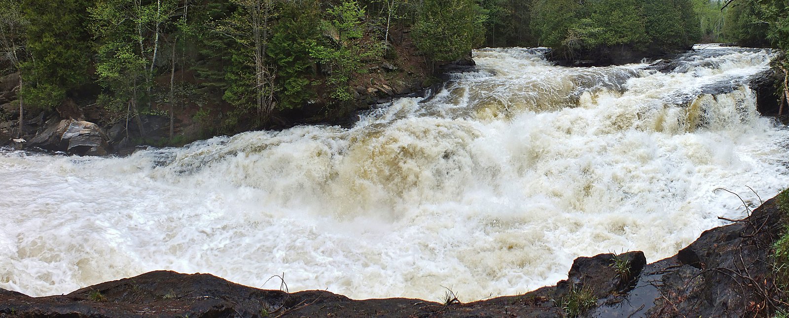 Egan Chute, Egan Chutes Provincial Park