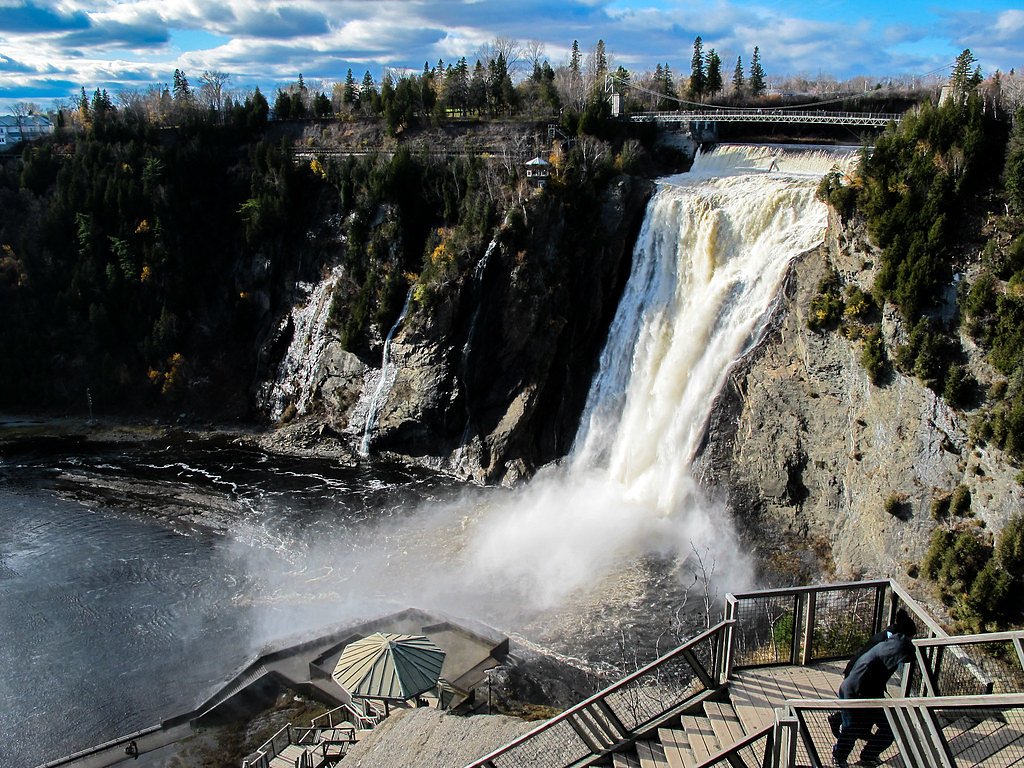 Chute waterfall