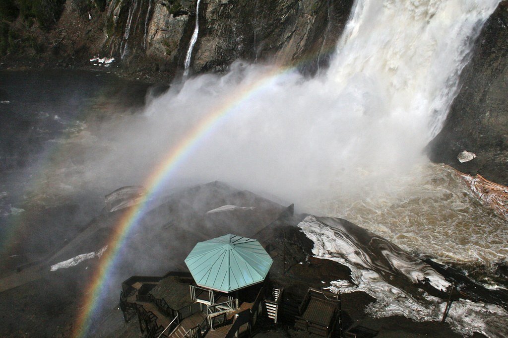 Chute Montmorency waterfall