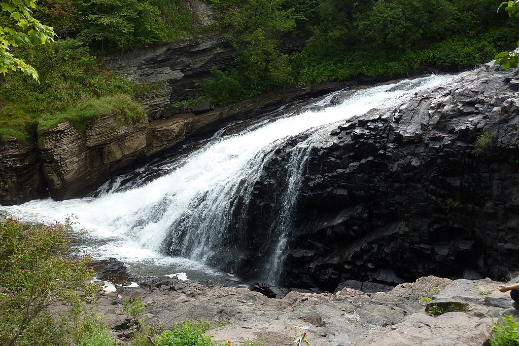 Chute Kabir Kouba waterfall