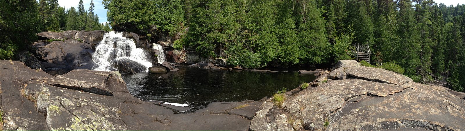 Chutes Dunbar waterfall