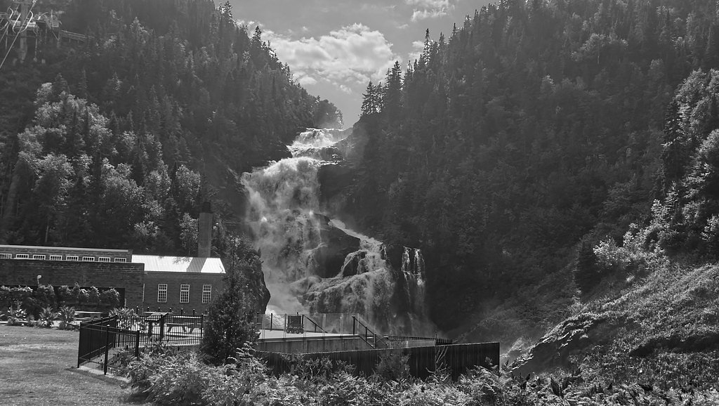 Chute Jalbert waterfall