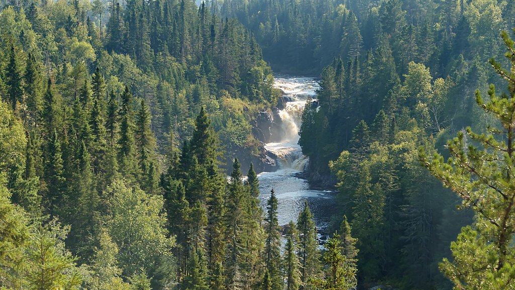 Chute en S waterfall