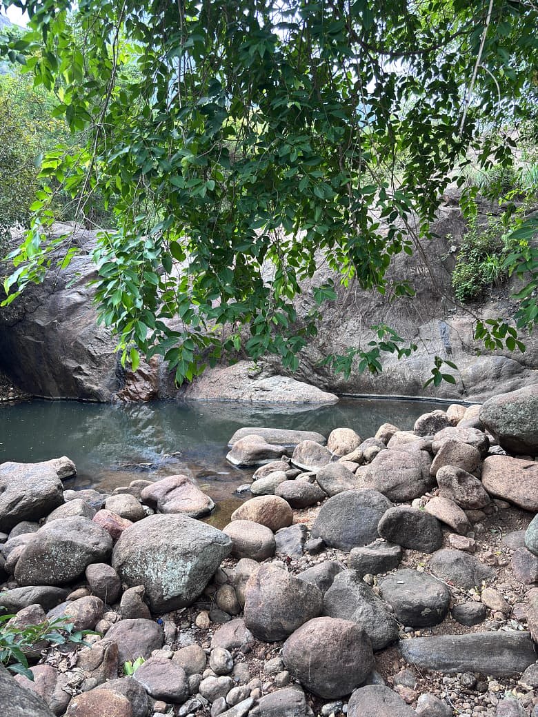 Falls waterfall