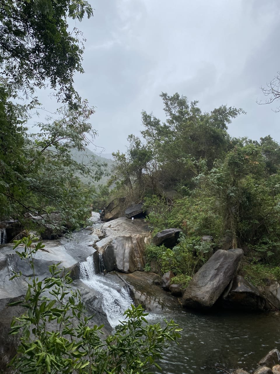 Falls waterfall