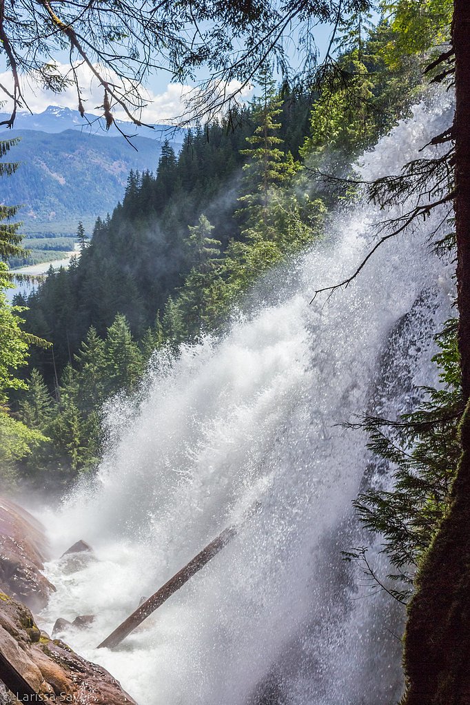Crooked Falls waterfall