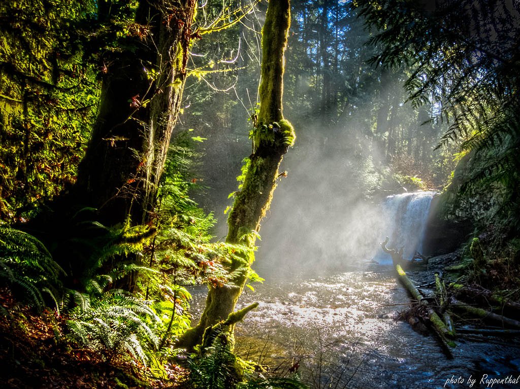 Sunshine Falls waterfall