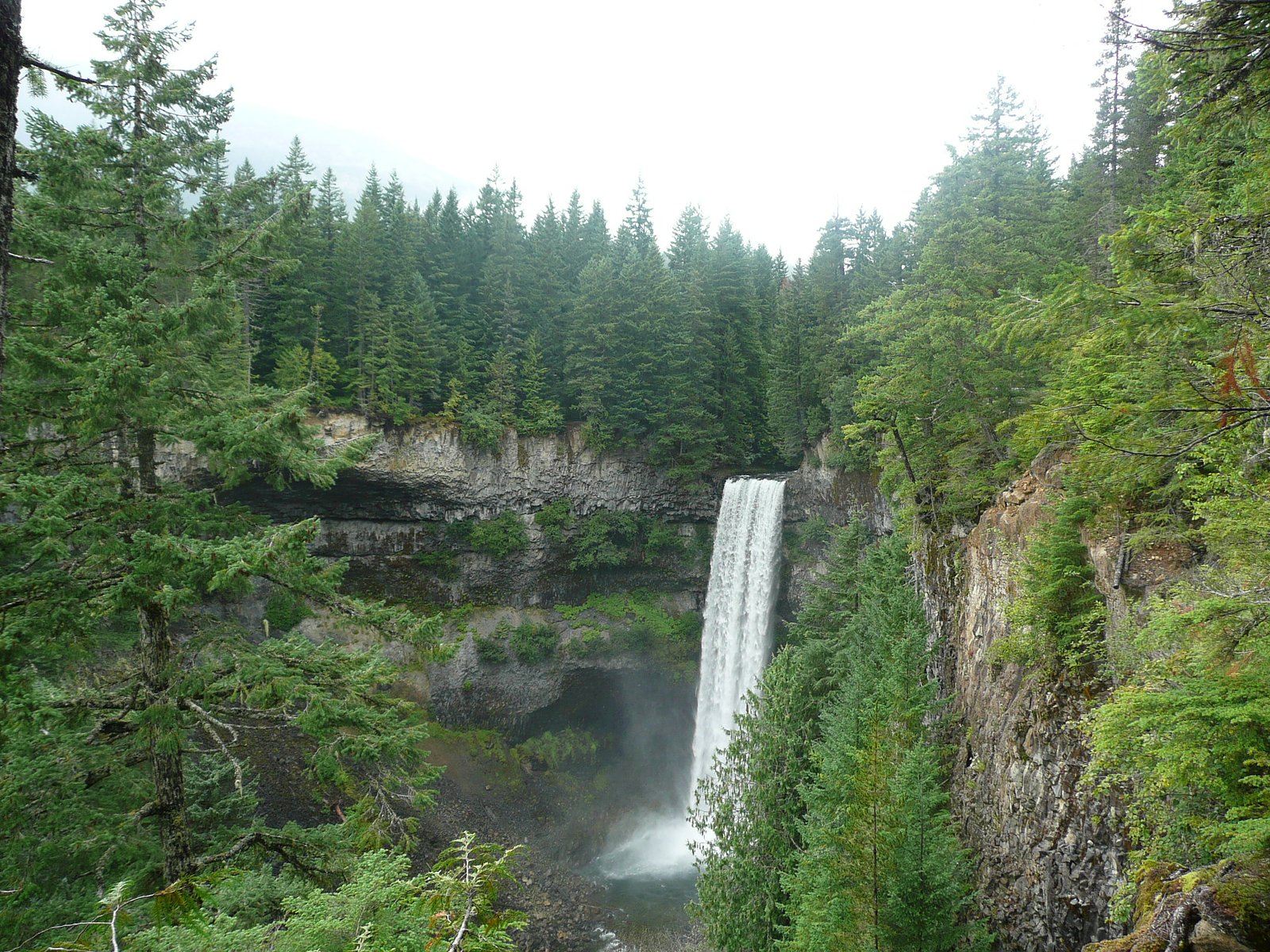 Brandywine falls waterfall