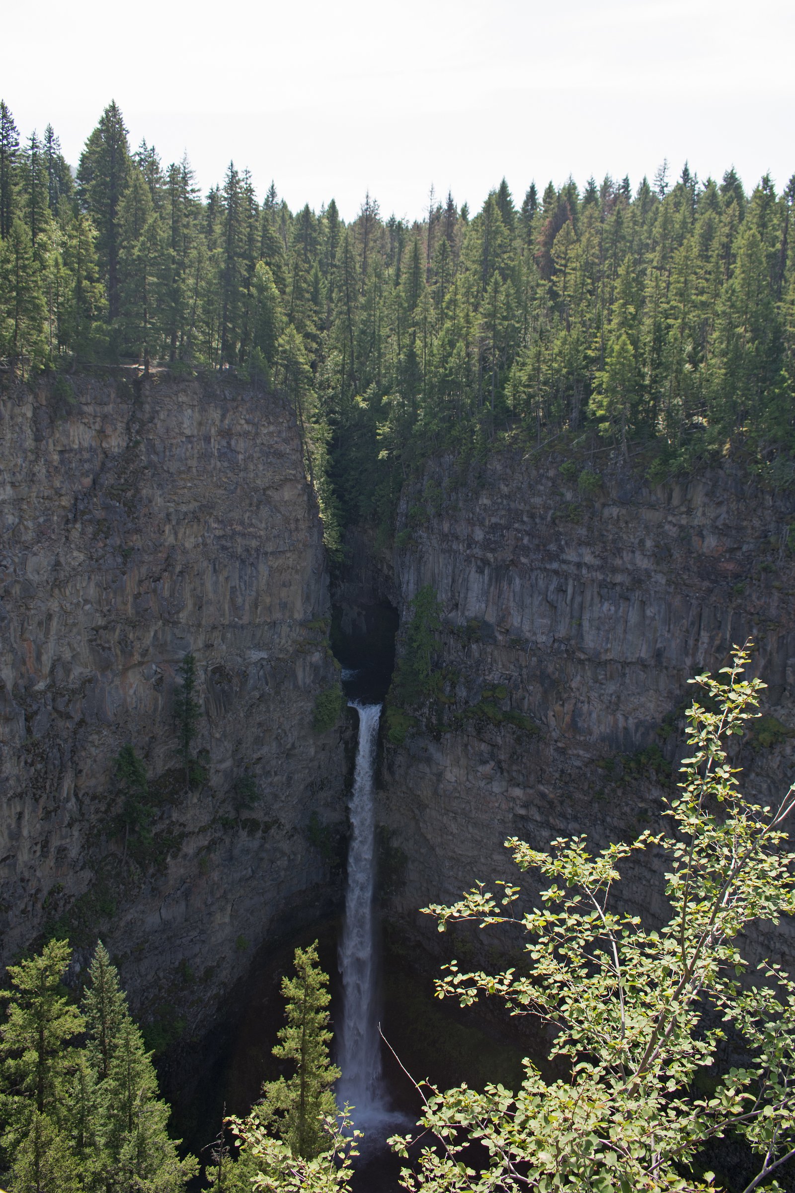 Spahats Falls waterfall