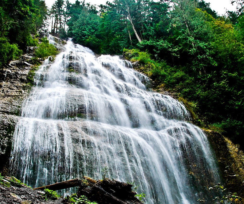 Bridal Veil falls waterfall