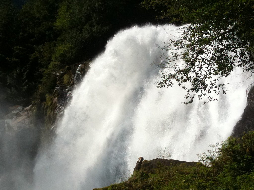 Chatterbox Falls, Princess Louisa Marine Park