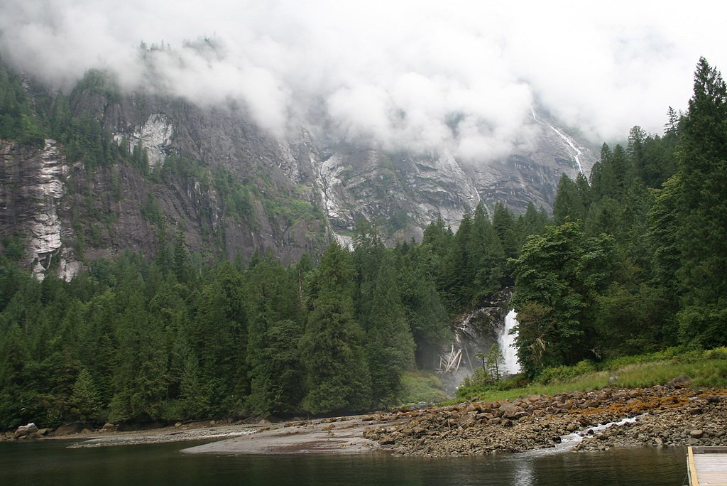 Chatterbox Falls, Princess Louisa Marine Park