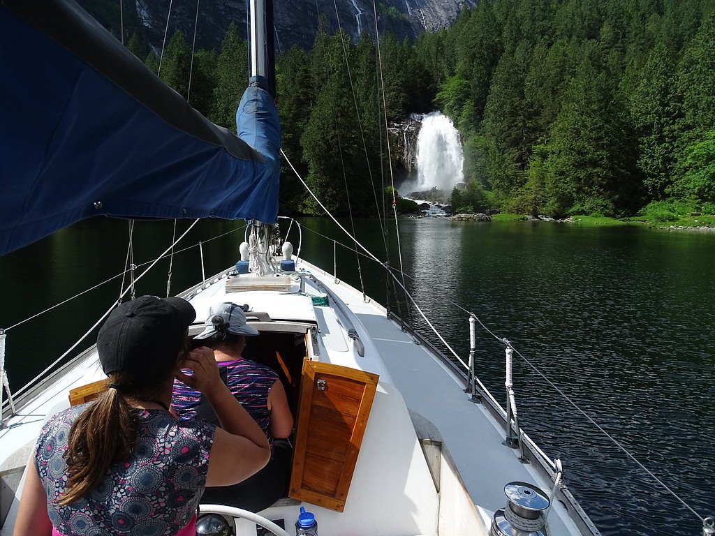 Chatterbox Falls, Princess Louisa Marine Park
