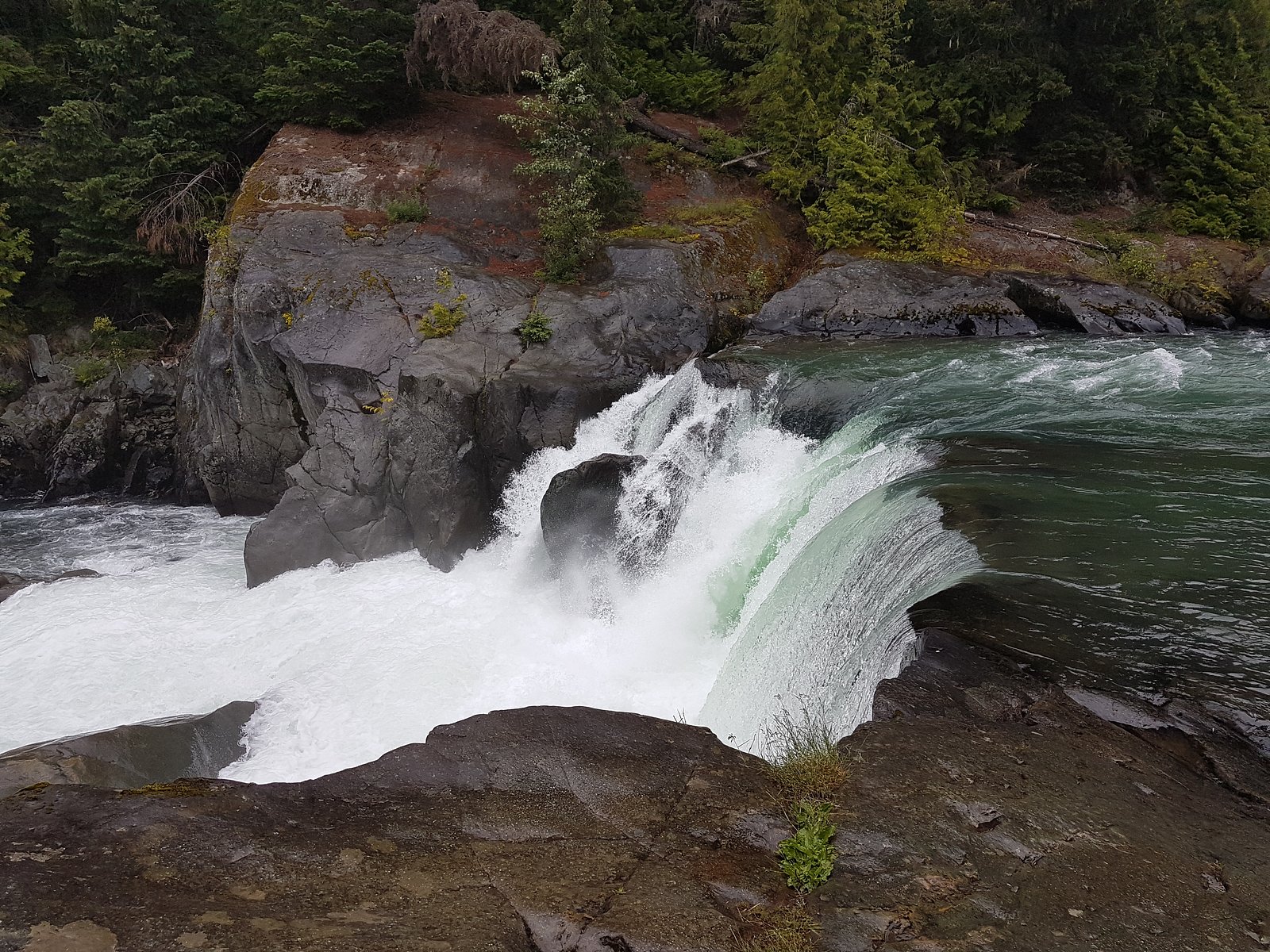 Cheakamus River Waterfalls waterfall