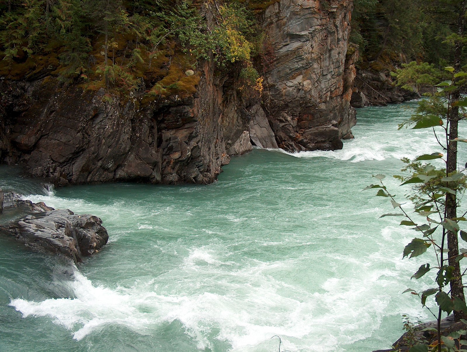 Overlander Falls waterfall
