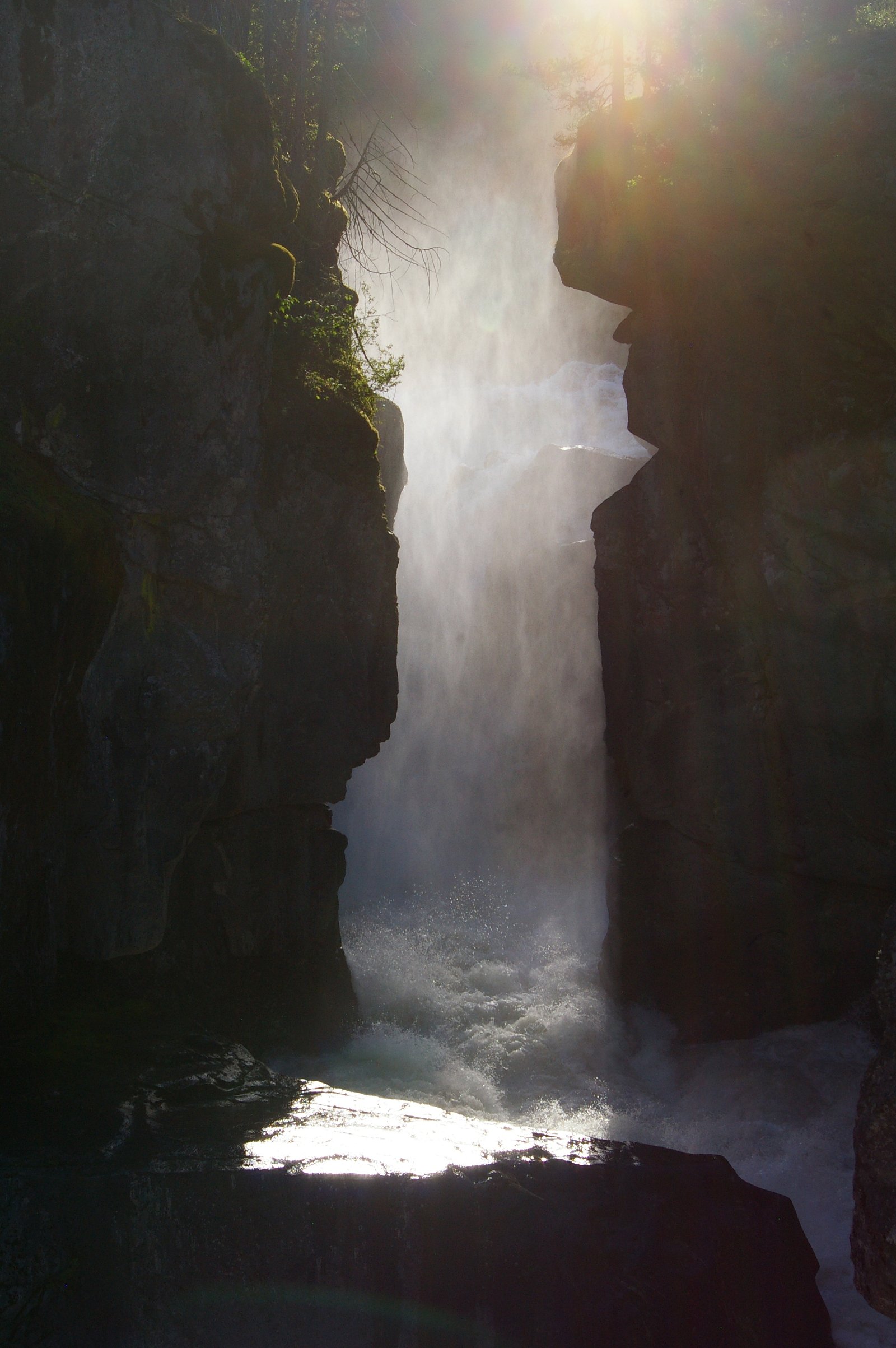 Nairn Falls waterfall