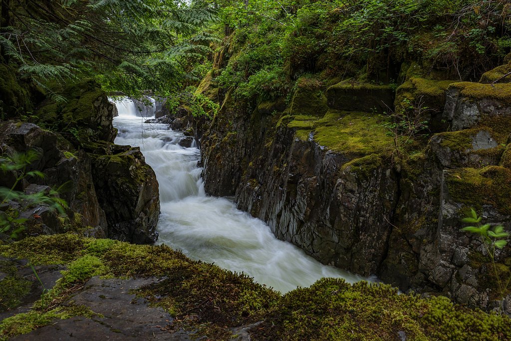 Medicine Bowls waterfall
