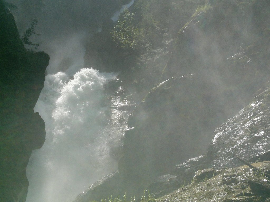 Bear Creek Falls waterfall