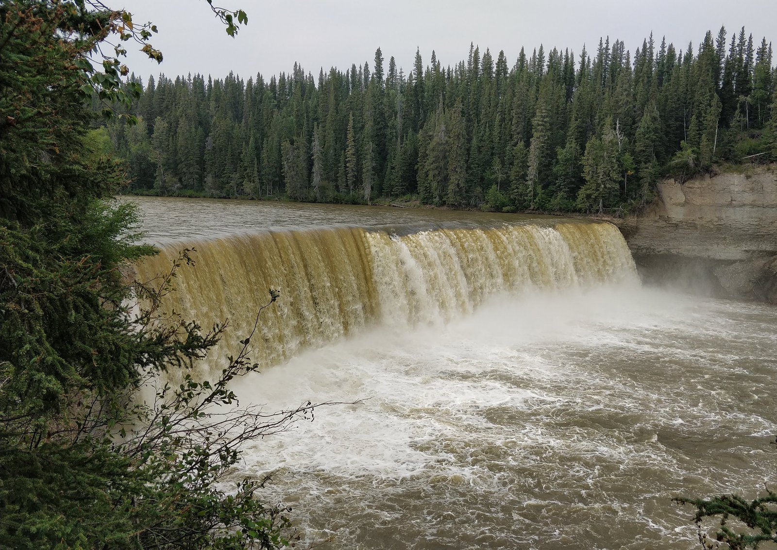 Lady Evelyn Falls waterfall
