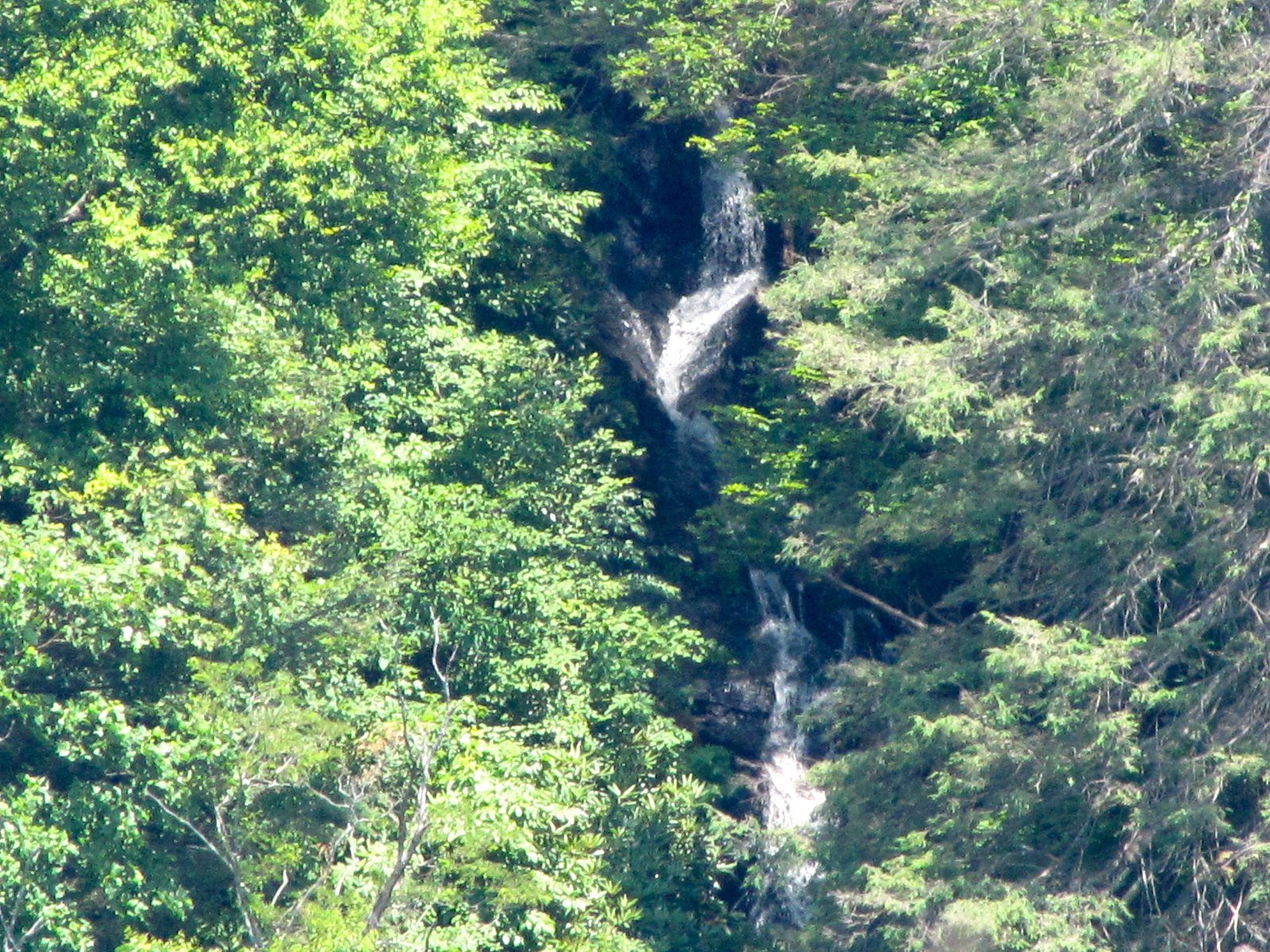 Betseys Rock Falls waterfall