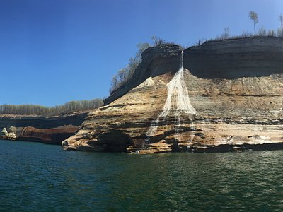 Bridalveil Falls, MI