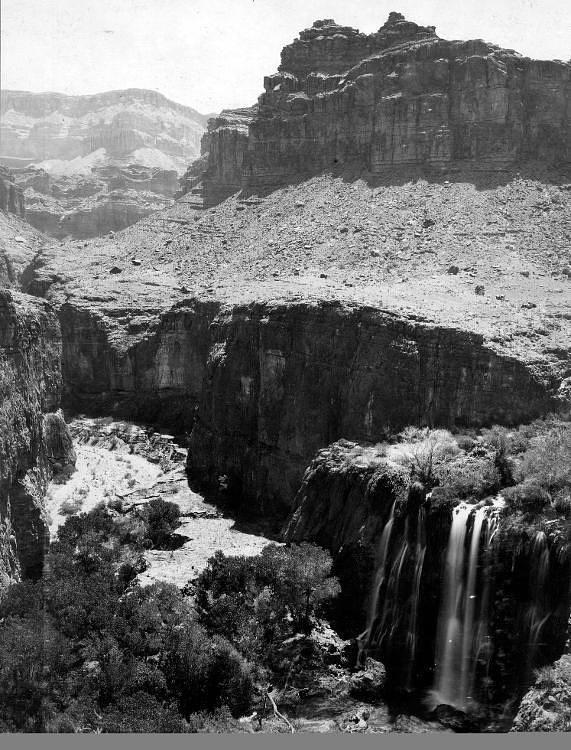 Bridal Veil Falls waterfall