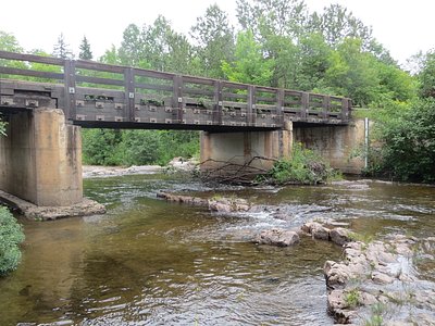 Ectasy Falls, MI