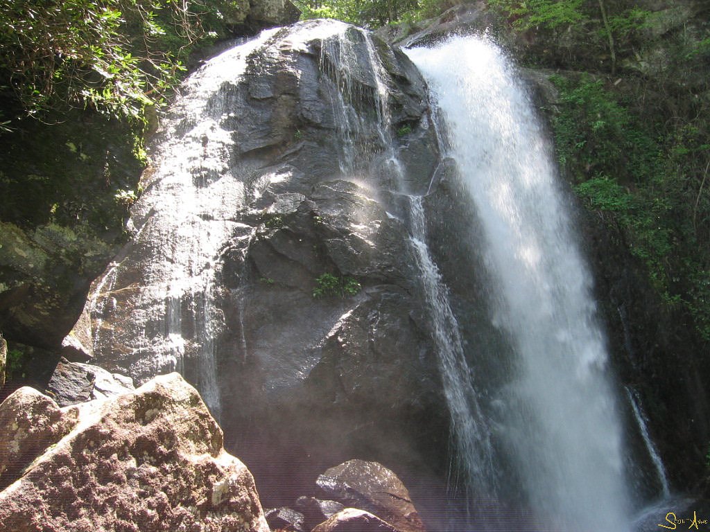 High Shoals Falls waterfall