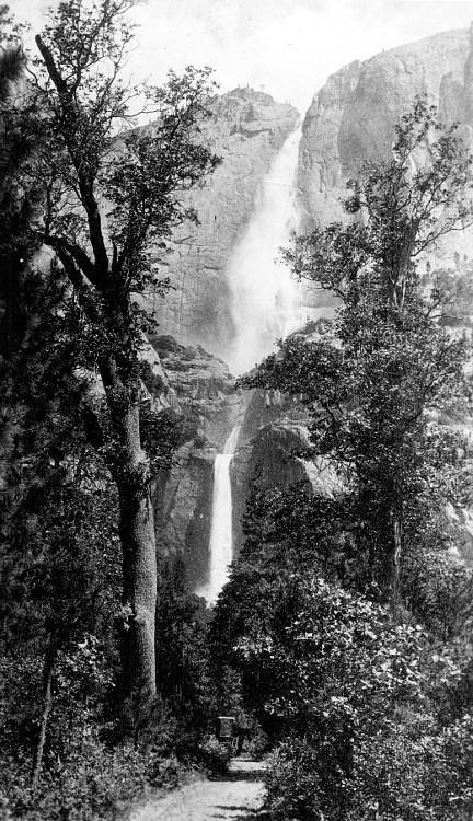 Horsetail Falls waterfall