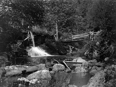 Mill Falls, MT