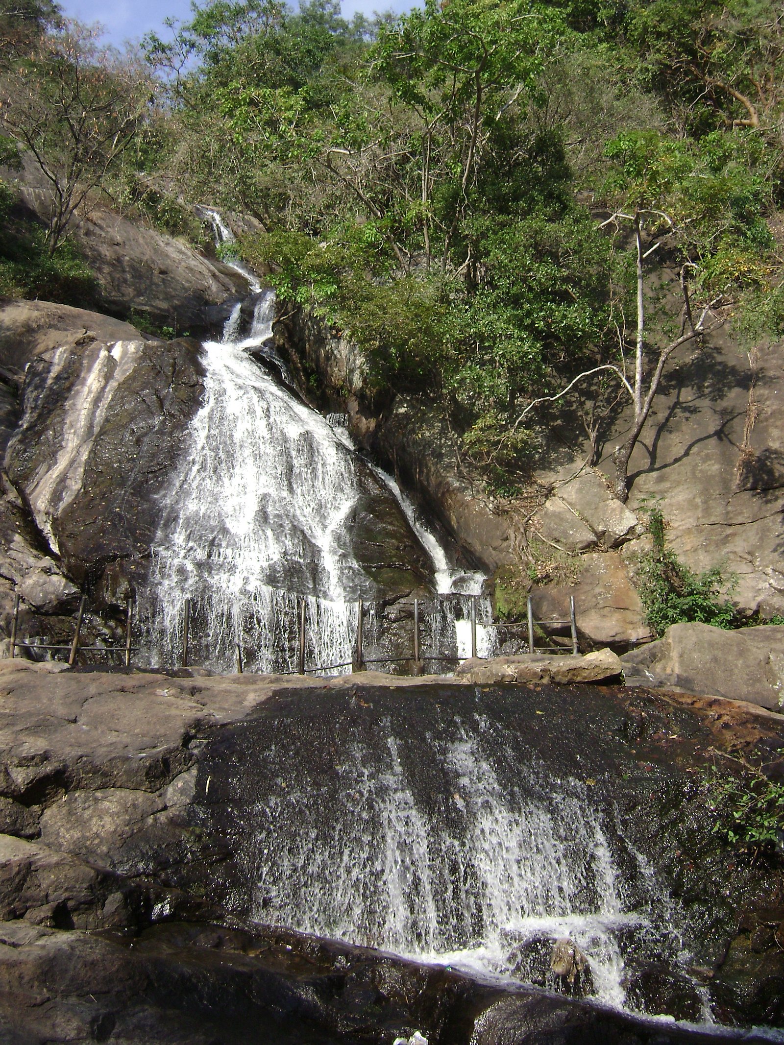 Monkey Falls waterfall