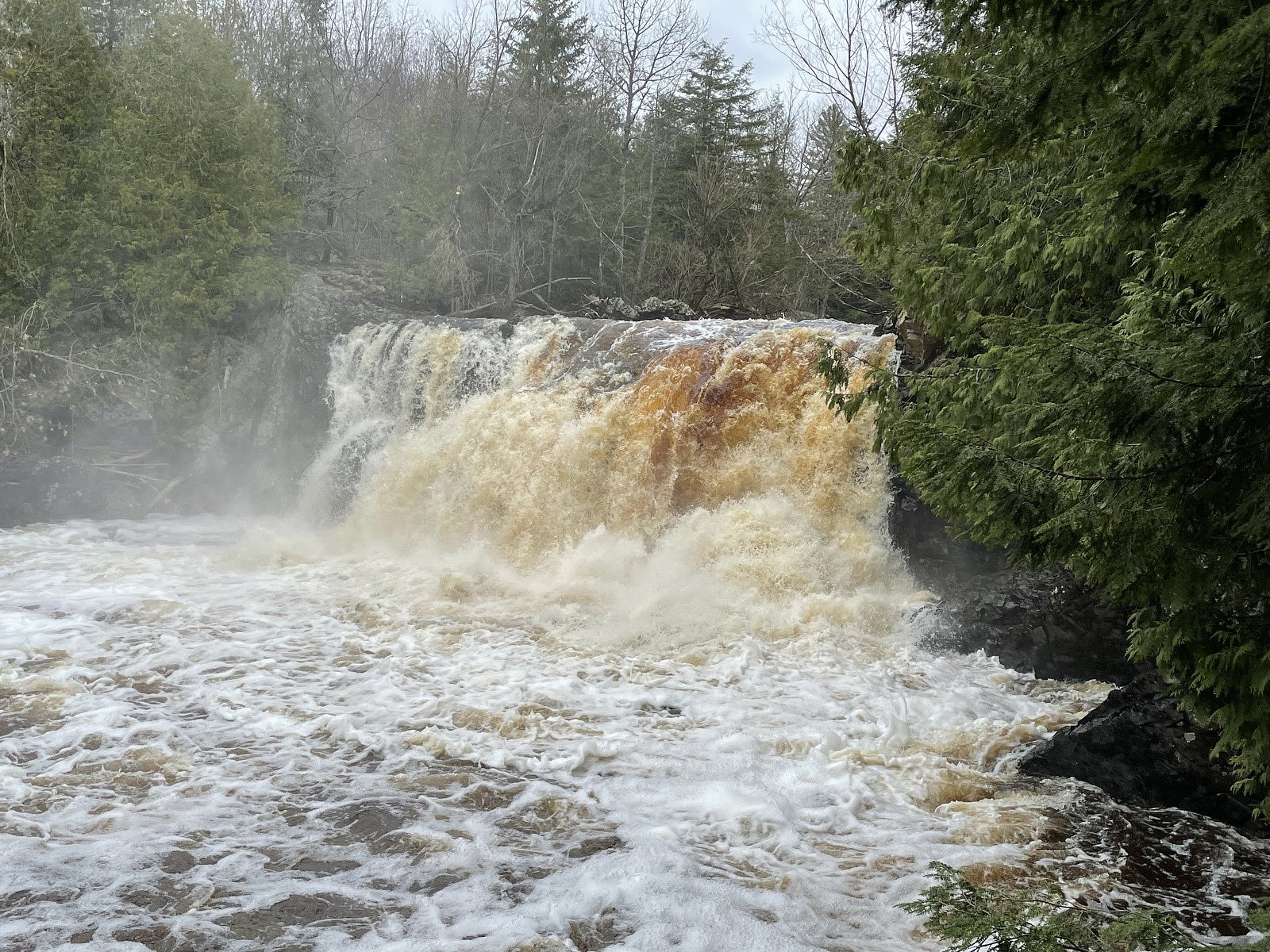 Peterson Falls waterfall