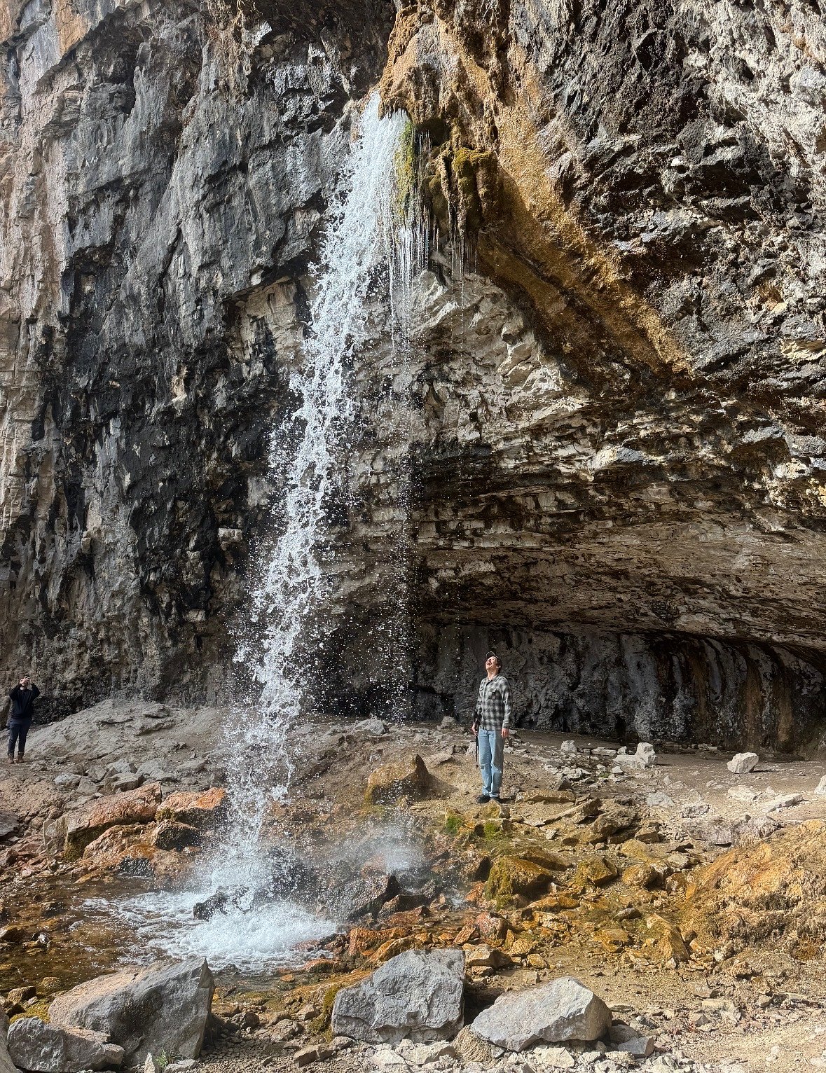 Spouting Rock waterfall
