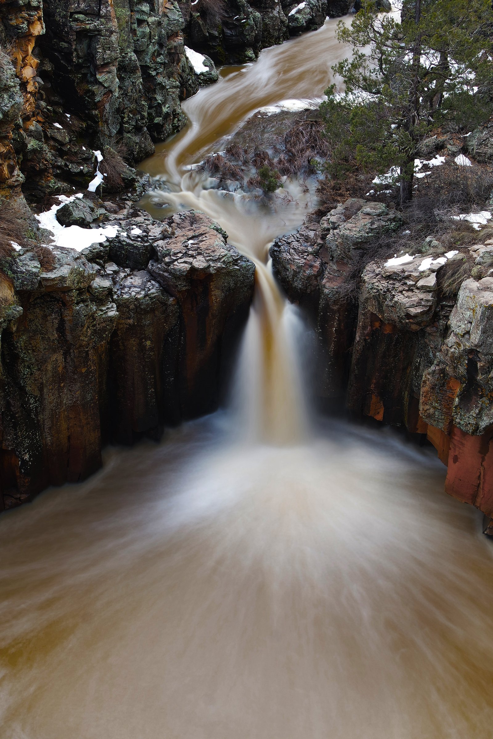 Sycamore Falls waterfall
