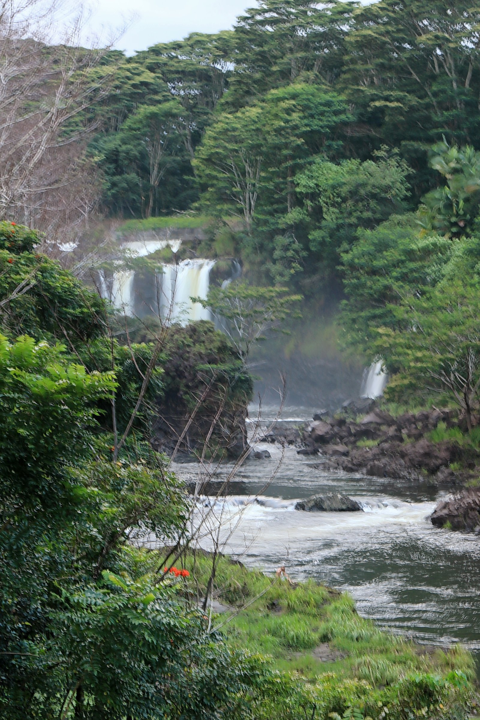 Waiale Falls waterfall